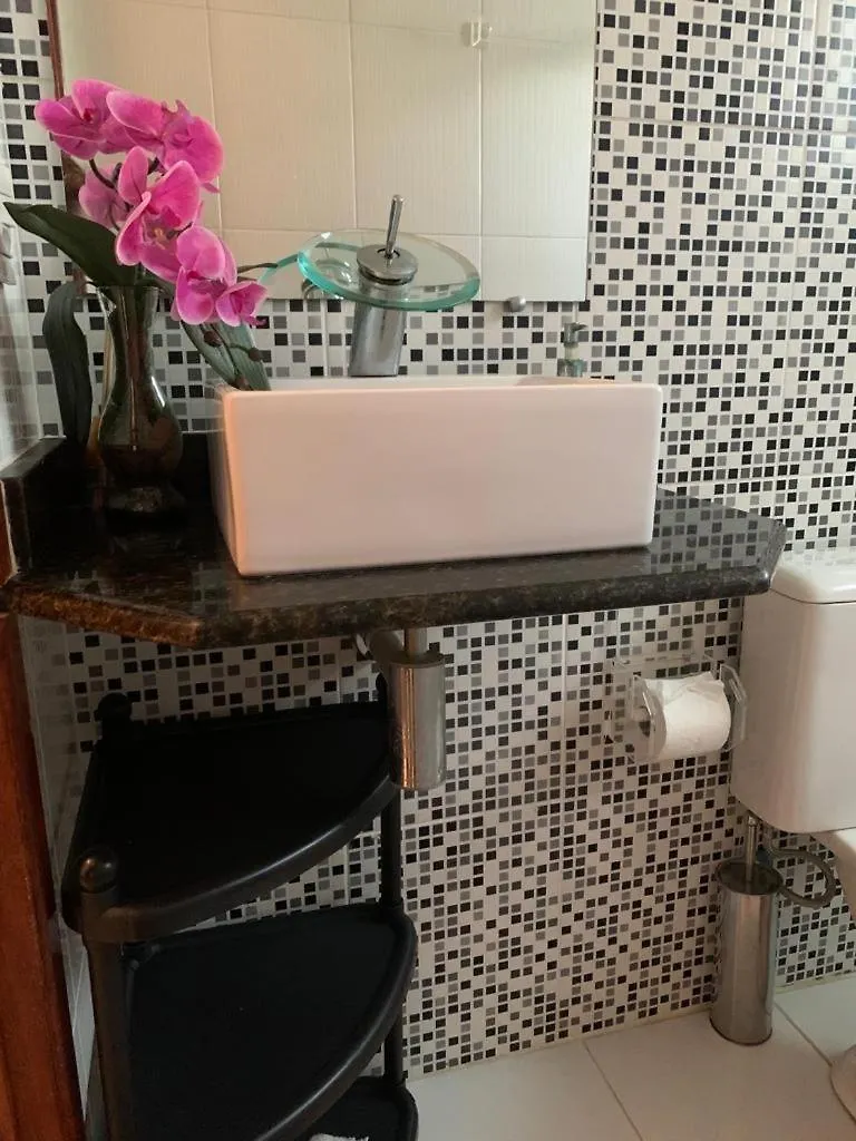 Cantinho Dos Amigos Anexo 1 E Anexo 2 Apartamento São Pedro da Aldeia Quarto em Acomodações Particulares