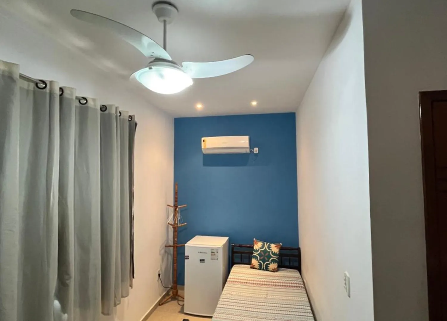 Cantinho Dos Amigos Anexo 1 E Anexo 2 Apartman São Pedro da Aldeia Homestay szállás